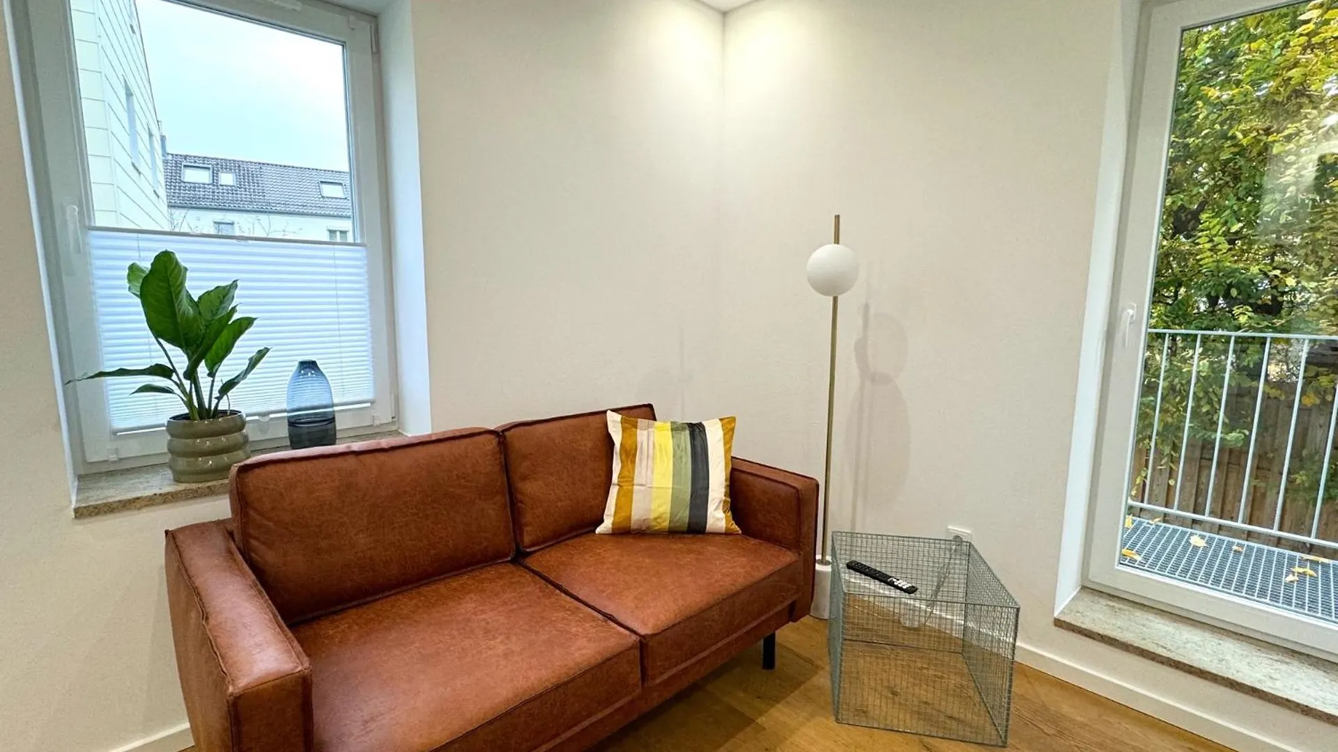 Ma Suite - Urban Apartment City Center - Private Parking 2-4P Augsburg 0*,