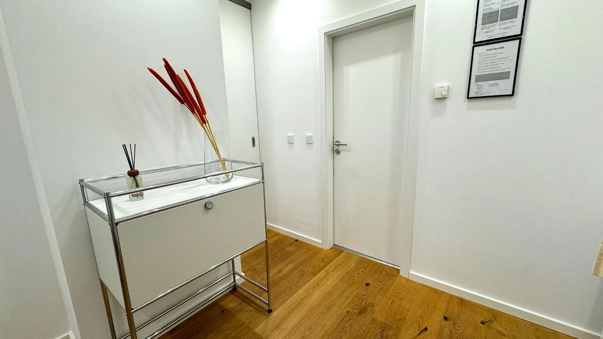 Ma Suite - Urban Apartment City Center - Private Parking 2-4P Augsburg