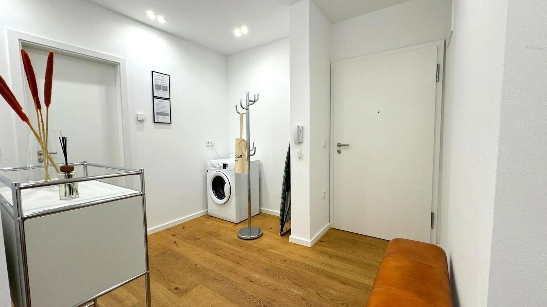 Ma Suite - Urban Apartment City Center - Private Parking 2-4P アウグスブルク ドイツ